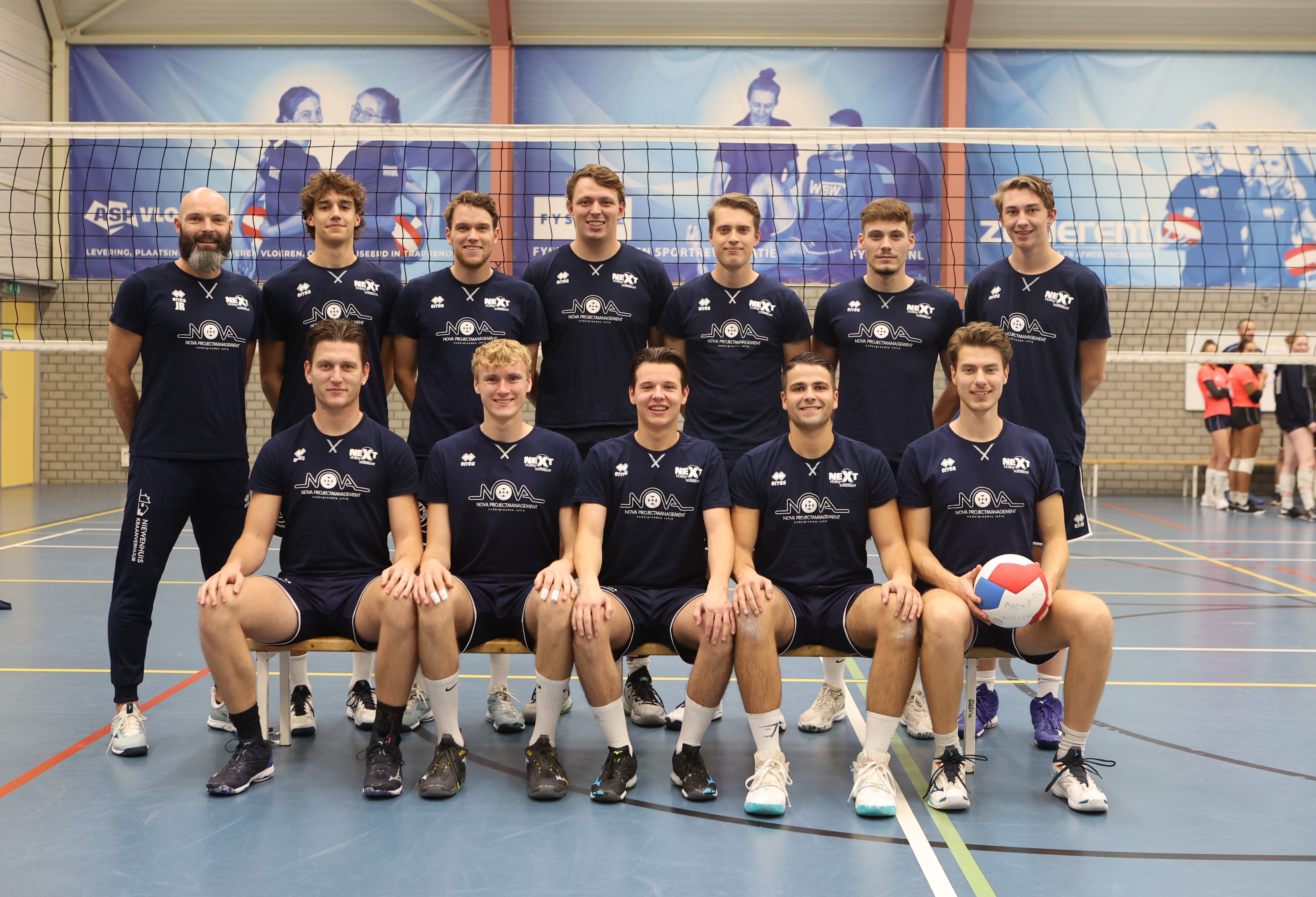 Teamfoto 2023-2024